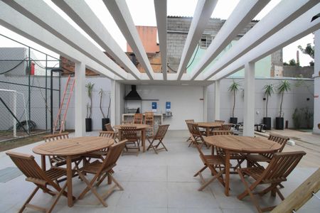 Apartamento para alugar com 32m², 2 quartos e sem vaga Apartamento para alugar com 32m², 2 quartos e sem vagaÁrea comum - Churrasqueira