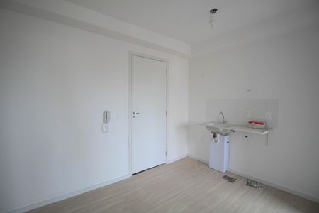 Apartamento para alugar com 32m², 2 quartos e sem vaga Apartamento para alugar com 32m², 2 quartos e sem vagaSala/Cozinha