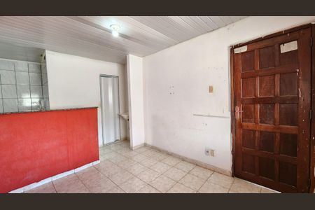 Sala de casa para alugar com 1 quarto, 45m² em Boca do Rio, Salvador