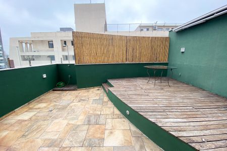 Apartamento à venda com 110m², 2 quartos e 2 vagas Apartamento à venda com 110m², 2 quartos e 2 vagasVaranda