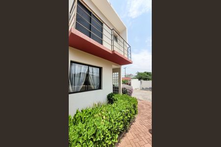 Casa de condomínio à venda com 75m², 2 quartos e 1 vaga Casa de condomínio à venda com 75m², 2 quartos e 1 vagaFachada