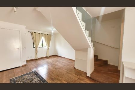 Casa de condomínio à venda com 75m², 2 quartos e 1 vaga Casa de condomínio à venda com 75m², 2 quartos e 1 vagaSala