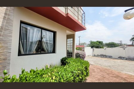 Casa de condomínio à venda com 75m², 2 quartos e 1 vaga Casa de condomínio à venda com 75m², 2 quartos e 1 vagaFachada
