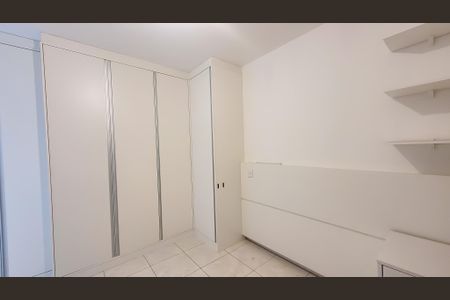 Casa de condomínio à venda com 75m², 2 quartos e 1 vaga Casa de condomínio à venda com 75m², 2 quartos e 1 vagaSuite 2