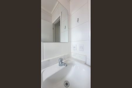 Casa de condomínio à venda com 75m², 2 quartos e 1 vaga Casa de condomínio à venda com 75m², 2 quartos e 1 vagaBanheiro Suite 1