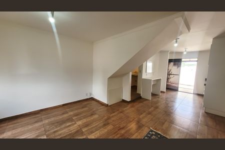 Casa de condomínio à venda com 75m², 2 quartos e 1 vaga Casa de condomínio à venda com 75m², 2 quartos e 1 vagaSala