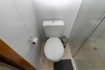 Casa de condomínio à venda com 70m², 2 quartos e 1 vaga Casa de condomínio à venda com 70m², 2 quartos e 1 vagaBanheiro