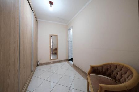 Casa à venda com 250m², 3 quartos e 3 vagasSuíte