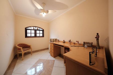 Casa à venda com 250m², 3 quartos e 3 vagasQuarto 2