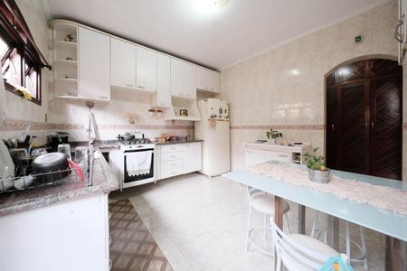 Casa à venda com 250m², 3 quartos e 3 vagasCozinha