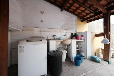 Casa à venda com 250m², 3 quartos e 3 vagasÁrea de Serviço