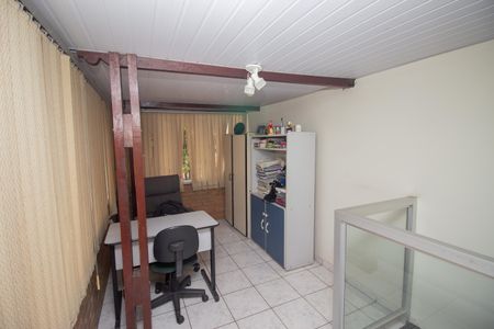 Casa à venda com 140m², 4 quartos e 2 vagasEscritório 2