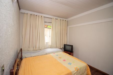 Casa à venda com 140m², 4 quartos e 2 vagasSuíte 3