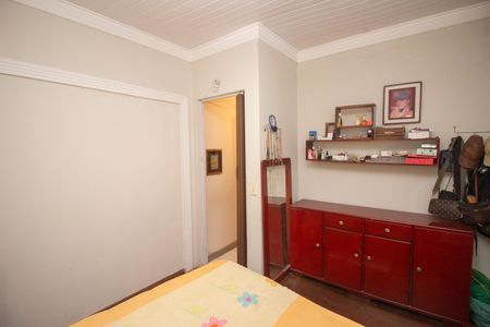 Casa à venda com 140m², 4 quartos e 2 vagasSuíte 3