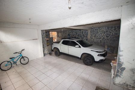 Casa à venda com 140m², 4 quartos e 2 vagasGaragem
