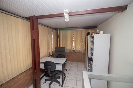 Casa à venda com 140m², 4 quartos e 2 vagasEscritório 2