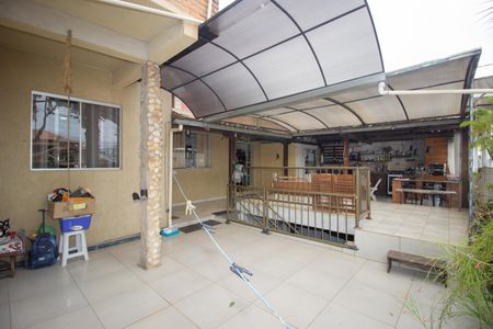 Casa à venda com 140m², 4 quartos e 2 vagasÁrea gourmet