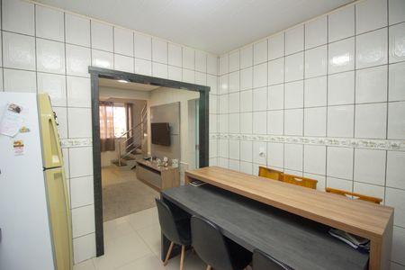 Casa à venda com 140m², 4 quartos e 2 vagasCozinha