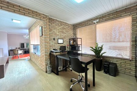 Apartamento à venda com 120m², 2 quartos e 2 vagas Apartamento à venda com 120m², 2 quartos e 2 vagasEscritório