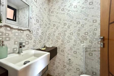 Apartamento à venda com 120m², 2 quartos e 2 vagas Apartamento à venda com 120m², 2 quartos e 2 vagasLavabo