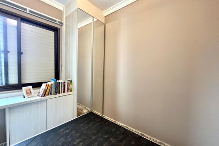 Apartamento à venda com 120m², 2 quartos e 2 vagas Apartamento à venda com 120m², 2 quartos e 2 vagasQuarto 2