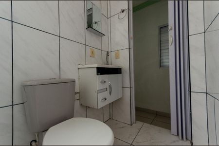 Casa para alugar com 188m², 3 quartos e 2 vagas Casa para alugar com 188m², 3 quartos e 2 vagasBanheiro da Suíte 1