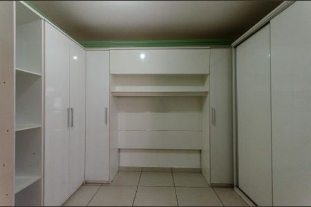 Casa para alugar com 188m², 3 quartos e 2 vagas Casa para alugar com 188m², 3 quartos e 2 vagasSuíte