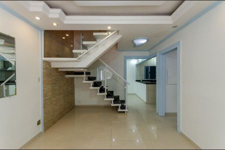 Casa para alugar com 188m², 3 quartos e 2 vagas Casa para alugar com 188m², 3 quartos e 2 vagasSala