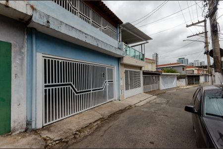 Casa para alugar com 188m², 3 quartos e 2 vagas Casa para alugar com 188m², 3 quartos e 2 vagasFachada