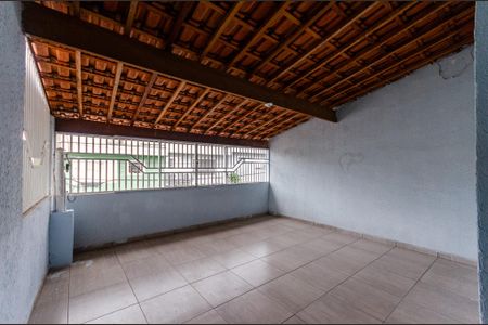 Casa para alugar com 188m², 3 quartos e 2 vagas Casa para alugar com 188m², 3 quartos e 2 vagasVaranda Quarto 1