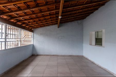 Casa para alugar com 188m², 3 quartos e 2 vagas Casa para alugar com 188m², 3 quartos e 2 vagasVaranda Quarto 1