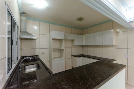 Casa para alugar com 188m², 3 quartos e 2 vagas Casa para alugar com 188m², 3 quartos e 2 vagasCozinha