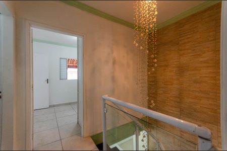 Corredor de casa para alugar com 3 quartos, 188m² em Nossa Senhora do O, São Paulo