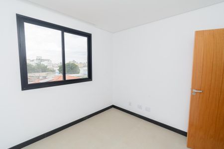 Apartamento à venda com 158m², 3 quartos e 4 vagasQuarto 2