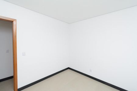 Apartamento à venda com 158m², 3 quartos e 4 vagasQuarto 2