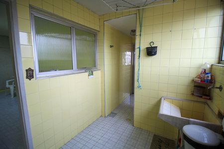 Apartamento à venda com 111m², 3 quartos e 1 vaga Apartamento à venda com 111m², 3 quartos e 1 vagaÁrea de Serviço