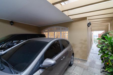 Casa à venda com 230m², 3 quartos e 2 vagasGaragem