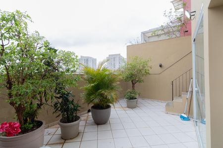 Casa à venda com 230m², 3 quartos e 2 vagasQuintal