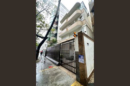 Apartamento à venda com 65m², 1 quarto e sem vagaPlaquinha