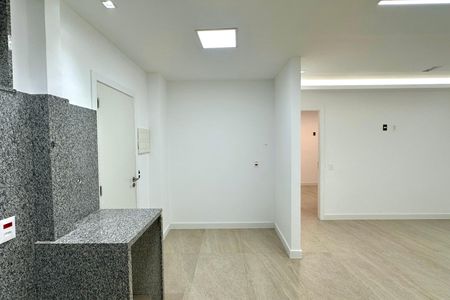Cozinha de apartamento à venda com 1 quarto, 65m² em Leblon, Rio de Janeiro