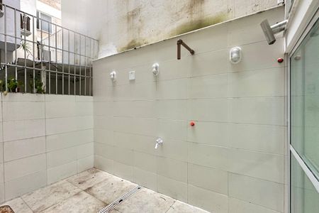 Apartamento à venda com 65m², 1 quarto e sem vagaÁrea de Serviço