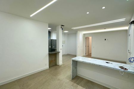 Apartamento à venda com 65m², 1 quarto e sem vagaSala