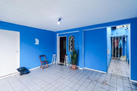 Casa à venda com 179m², 3 quartos e 2 vagas Casa à venda com 179m², 3 quartos e 2 vagasGaragem