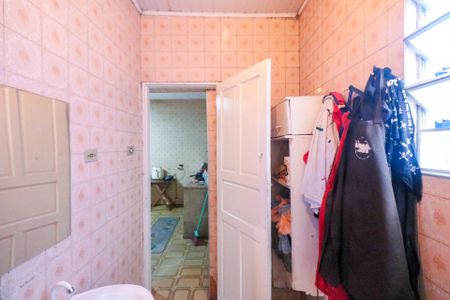 Casa à venda com 179m², 3 quartos e 2 vagas Casa à venda com 179m², 3 quartos e 2 vagasBanheiro 2