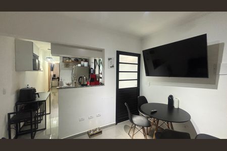 Sala de apartamento à venda com 2 quartos, 49m² em Vila Camilópolis, Santo André
