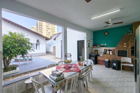 Casa para alugar com 256m², 3 quartos e 3 vagasChurrasqueira