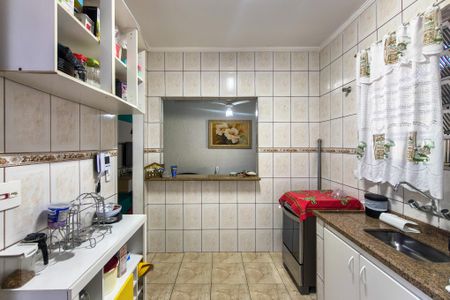 Casa para alugar com 256m², 3 quartos e 3 vagasCozinha 