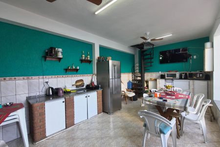 Casa para alugar com 256m², 3 quartos e 3 vagasChurrasqueira