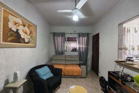 Casa para alugar com 256m², 3 quartos e 3 vagasSala