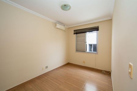 Quarto 2 de apartamento à venda com 3 quartos, 80m² em Jardim America, Belo Horizonte